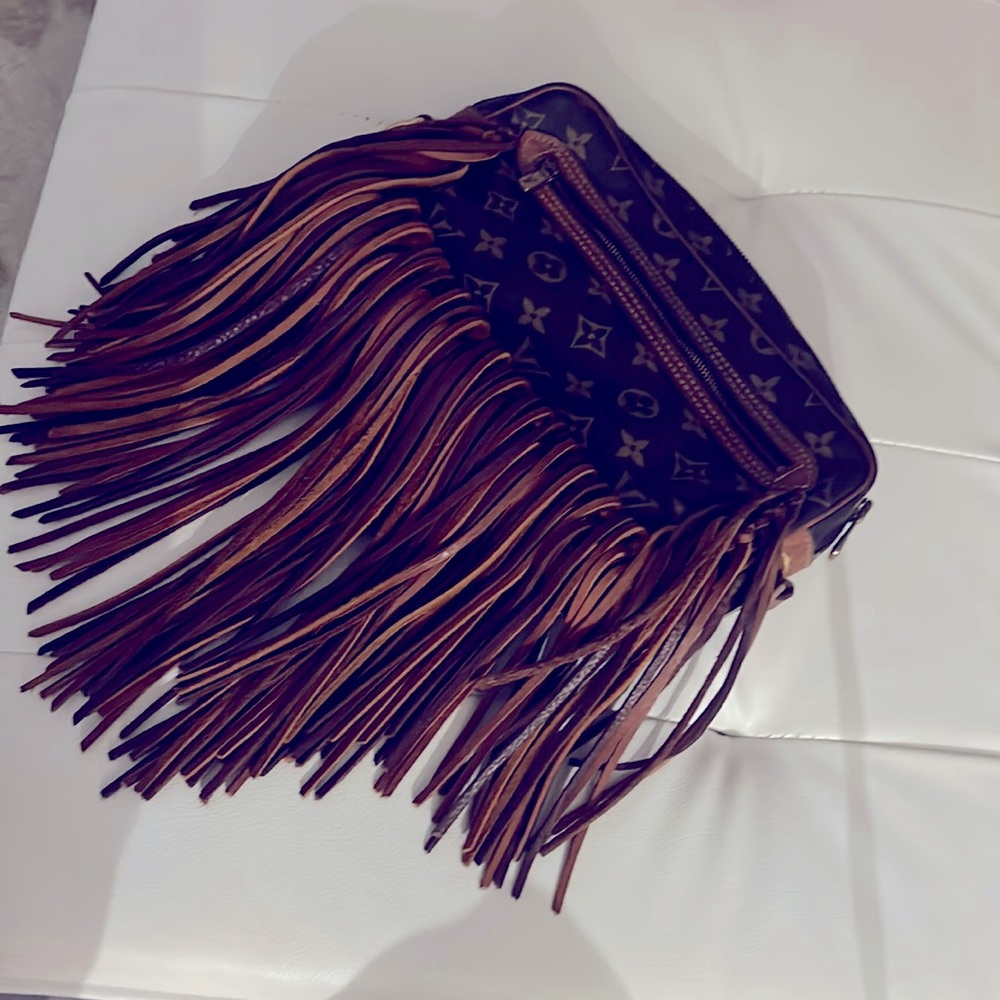 Vintage Louie with leather fringes❤️ - Picture 2 of 7